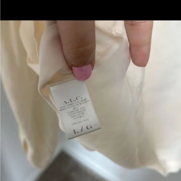ALC 100% Silk Off White Blouse Made in USA size L - Picture 10 of 10